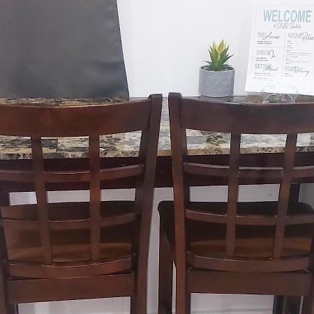Budget & Basic In Local Neighborhood, 7Min Drive To Downtown Nassau Beach Paradise Leilighet Eksteriør bilde